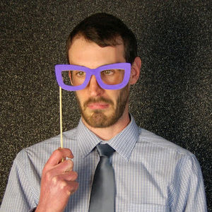 Meet your Posher, Adam